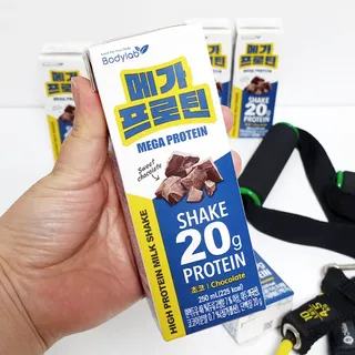 바디랩 프로틴음료 단백질쉐이크 메가프로틴 — 5점을 준 리뷰어가 2022년 4월 올린 사용 사진