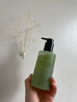 프리마인 메이크업과 들뜨는 각질까지 한방에 깐달걀로! 순하기까지한 셀베이스 그린티클렌저(200ml) — 5점을 준 리뷰어가 2023년 4월 올린 사용 사진
