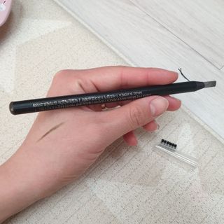 [MONDRAW] 몬드로우 POPBROW 크래용 아이브로우 색연필 타입 — 5점을 준 리뷰어가 2022년 4월 올린 사용 사진