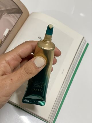 [NEW 탄력유턴 아이크림] AHC 유스 래스팅 리얼 아이크림 포 페이스 — 4.5점을 준 리뷰어가 2021년 3월 올린 사용 사진