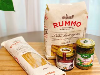 이탈리안 프리미엄 파스타 룸모 Rummo 파스타 2종 + 바질 페스토 + 블랙 트러플 페이스트 — 5점을 준 리뷰어가 2021년 7월 올린 사용 사진