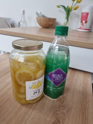 몽베스트 Montbest with Sparkling water Plain 20병 — 5점을 준 리뷰어가 2021년 11월 올린 사용 사진