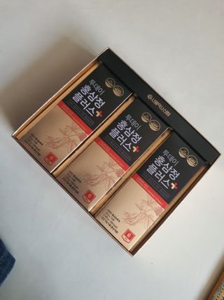 서울약사신협_투데이홍삼정플러스스틱_10g x 30포 — 5점을 준 리뷰어가 2020년 12월 올린 사용 사진