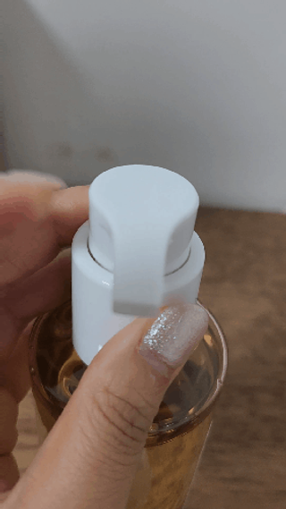 스킨1004 [SKIN1004] 마다가스카르 센텔라 라이트 클렌징 오일 200ml — 5점을 준 리뷰어가 2024년 7월 올린 사용 사진