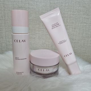 프리마인 선크림만 바꿨을 뿐인데 매일 물 2L챙겨먹고 기초케어 완벽하게 한 물빛피부 완성,셀라브UV프로텍터 — 5점을 준 리뷰어가 2023년 8월 올린 사용 사진
