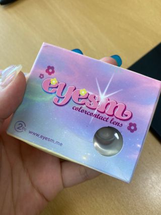 아이즘 컬러 콘택트렌즈 — 5점을 준 리뷰어가 2022년 7월 올린 사용 사진