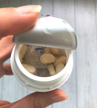 프리마인 평생 써야하는 관절의 건강을 위한 완벽설계 솔루션 관절n마디케어 플러스 120정 — 5점을 준 리뷰어가 2021년 9월 올린 사용 사진