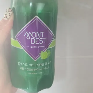 몽베스트 Montbest with Sparkling water Lime20병 — 5점을 준 리뷰어가 2022년 9월 올린 사용 사진