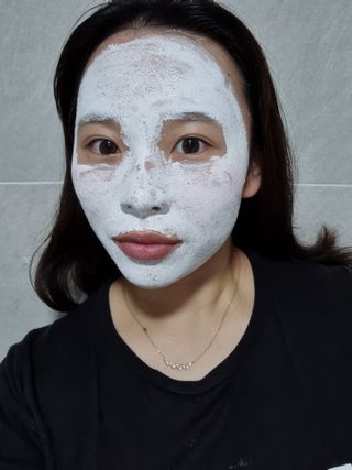 리더스코스메틱 리더스 밀크 스폰지 마스크 — 5점을 준 리뷰어가 2021년 8월 올린 사용 사진
