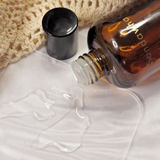 스킨큐어 산다화 비타민c 화이트닝 토너 150ml — 3.5점을 준 리뷰어가 2021년 12월 올린 사용 사진
