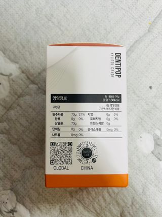 작심연구소 구취제거+충치예방+치아화이트닝 마법의 캔디 덴티팝3종(맛 랜덤 발송) — 5점을 준 리뷰어가 2022년 6월 올린 사용 사진