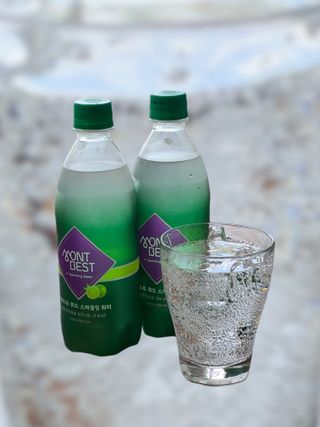 몽베스트 Montbest with Sparkling water Lime20병 — 5점을 준 리뷰어가 2022년 9월 올린 사용 사진