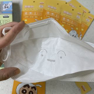 [숨그림] 3D 입체형, 짱구, 무직타이거, 빨강머리앤 우리아이 그리고 내가 쓰는 믿을수있는 케릭터 마스크 — 5점을 준 리뷰어가 2021년 9월 올린 사용 사진