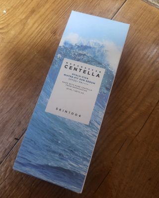 [스킨1004] 마다가스카르 센텔라 히알루-시카 워터핏 선세럼 50ml — 5점을 준 리뷰어가 2024년 5월 올린 사용 사진