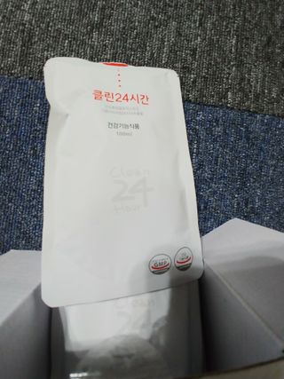 클린24시간 1BOX(5포) + 전용보틀(500ml) — 5점을 준 리뷰어가 2023년 1월 올린 사용 사진