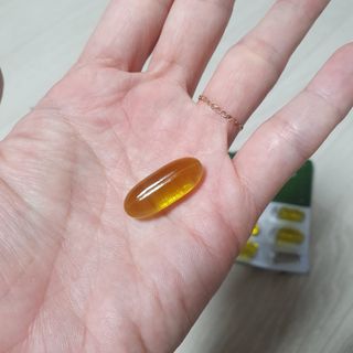먹어도좋아 퓨어대마종자유 — 5점을 준 리뷰어가 2021년 11월 올린 사용 사진