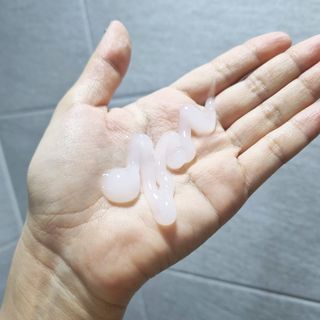 라로지크 X3 리페어 퍼퓸 헤어팩 150mℓ — 5점을 준 리뷰어가 2021년 11월 올린 사용 사진