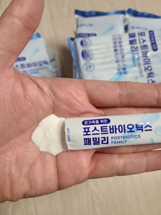 서울약사신협_포스트바이오틱스패밀리_5g x 100포 — 4점을 준 리뷰어가 2021년 3월 올린 사용 사진