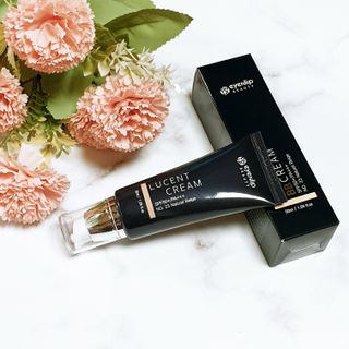 아이앤립 / EYENLIP 아이앤립 루센트 비비크림 2 Color — 2점을 준 리뷰어가 2021년 7월 올린 사용 사진
