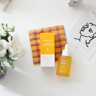 체르엠 스템앤셀 비타민 브라이트닝 에센스 30ml 1개 — 4점을 준 리뷰어가 2021년 7월 올린 사용 사진