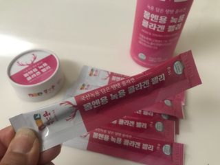 [몸엔용] 녹용 담은 탱탱 콜라겐 녹용 콜라겐 젤리 15g x 20포 — 5점을 준 리뷰어가 2022년 4월 올린 사용 사진