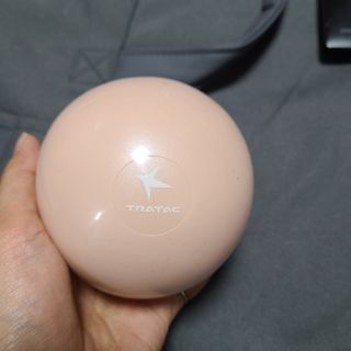 트라택 쿠셔닝 웨이트볼 0.5kg + 1kg SET — 4점을 준 리뷰어가 2022년 4월 올린 사용 사진