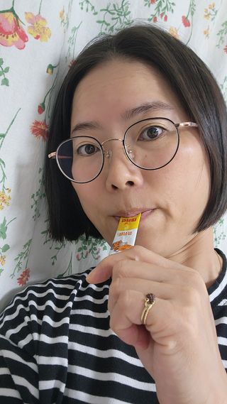 광동제약 [광동] 비타500데일리스틱 70포X2개 + 뚱랑이엽서 + 쇼핑백 증정 — 5점을 준 리뷰어가 2022년 10월 올린 사용 사진