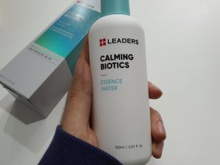 리더스코스메틱 리더스 카밍 바이오틱스 에센스 워터 — 5점을 준 리뷰어가 2021년 2월 올린 사용 사진