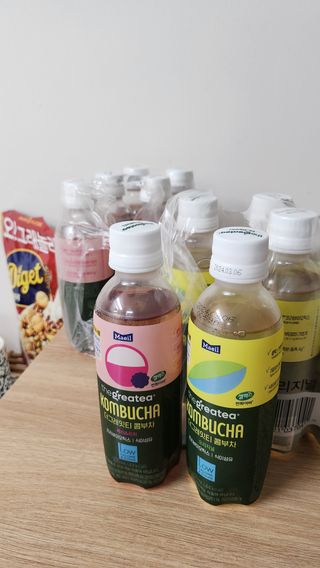 더그레잇티 콤부차 [매일유업] 더그레잇티 44kcal 콤부차 300ml *12개입 (오리지널 6개+베리리치 6개) — 5점을 준 리뷰어가 2023년 8월 올린 사용 사진