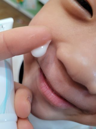 피지오겔 레드수딩 시카밸런스 크림 50ml — 5점을 준 리뷰어가 2022년 4월 올린 사용 사진