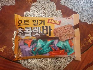 델리스 오트 밀키 초콜릿 바 — 4점을 준 리뷰어가 2022년 3월 올린 사용 사진