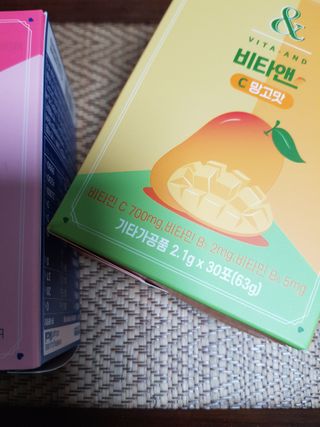 비타앤C 레몬맛, 망고맛 — 5점을 준 리뷰어가 2021년 7월 올린 사용 사진