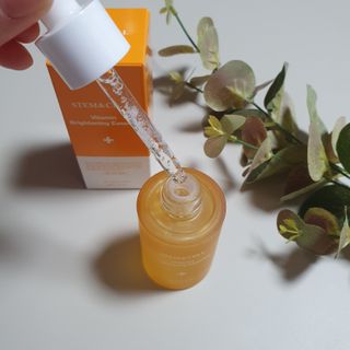 체르엠 스템앤셀 비타민 브라이트닝 에센스 30ml 1개 — 5점을 준 리뷰어가 2022년 3월 올린 사용 사진