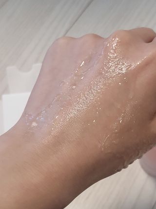 산다화 더블 이펙트 안티 링클 세럼 50ml — 5점을 준 리뷰어가 2022년 10월 올린 사용 사진