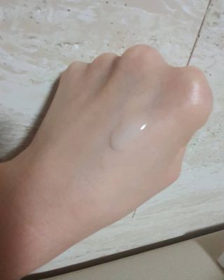 바르셀 수딩젤 수분젤 진정크림 쿨링젤 인텐시브 모이스트 젠 100ml — 3점을 준 리뷰어가 2021년 11월 올린 사용 사진
