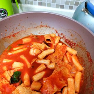 응큼떡볶이 — 5점을 준 리뷰어가 2021년 3월 올린 사용 사진