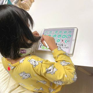 아클리브 Premium 항균 항바이러스 액정 보호필름(iPad) — 5점을 준 리뷰어가 2022년 10월 올린 사용 사진