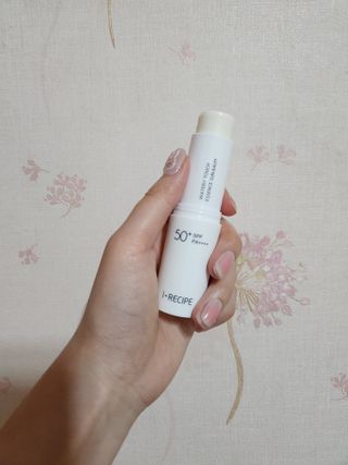 아이레시피 워터리터치 에센스 선 밤 [SPF50+/PA++++] — 5점을 준 리뷰어가 2023년 5월 올린 사용 사진