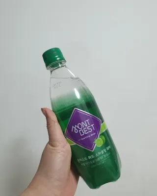 몽베스트 Montbest with Sparkling water Lime20병 — 5점을 준 리뷰어가 2022년 11월 올린 사용 사진