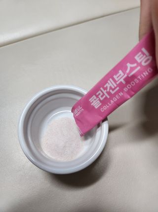늘20s 콜라겐 부스팅_COLLAGEN BOOSTING — 5점을 준 리뷰어가 2023년 2월 올린 사용 사진
