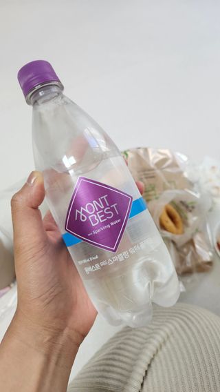 몽베스트 Montbest with Sparkling water 플레인/라임/레몬 20병(랜덤) — 5점을 준 리뷰어가 2024년 5월 올린 사용 사진