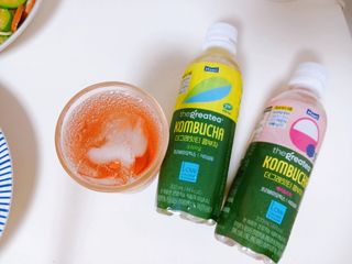 더그레잇티 콤부차 [매일유업] 더그레잇티 44kcal 콤부차 300ml *12개입 (오리지널 6개+베리리치 6개) — 3점을 준 리뷰어가 2023년 8월 올린 사용 사진