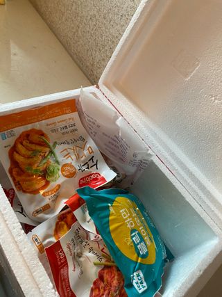 굽네몰 [굽네] 소스가 맛있는 닭가슴살 슬라이스 4종 — 5점을 준 리뷰어가 2021년 3월 올린 사용 사진