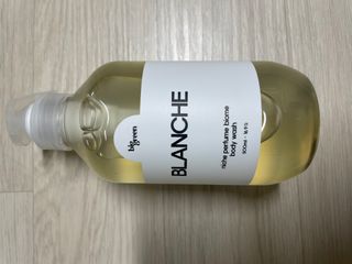 빅그린 니치 퍼퓸 바이옴바디워시 500ml(상탈, 블랙베리&베이, 블랑쉐 3종 중 택1) — 5점을 준 리뷰어가 2022년 7월 올린 사용 사진