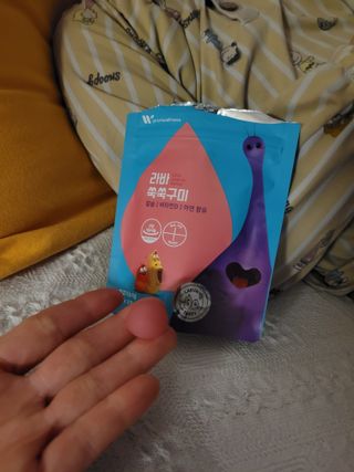 푸름웰니스 라바 쑥쑥구미 36g — 4.5점을 준 리뷰어가 2022년 3월 올린 사용 사진