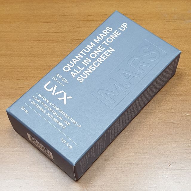 UVX 퀀텀 마스 올인원 톤업 선스크린 리뷰 사진