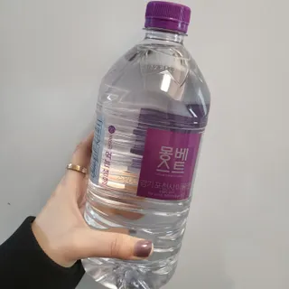 몽베스트 MONTBEST 1L 12입 — 5점을 준 리뷰어가 2022년 2월 올린 사용 사진