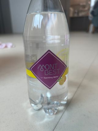 몽베스트 Montbest with Sparkling water Lemon OR Lime 20병(랜덤) — 5점을 준 리뷰어가 2024년 4월 올린 사용 사진