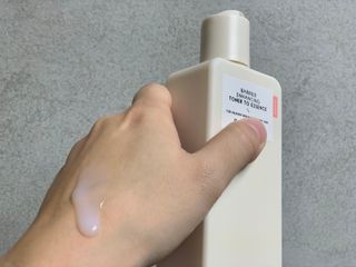 로우퀘스트 베리어 인핸싱 토너투에센스 200ml — 4.5점을 준 리뷰어가 2023년 10월 올린 사용 사진