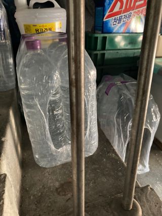 몽베스트위드어스[무라벨] 2L_6입_2Pack — 4점을 준 리뷰어가 2022년 1월 올린 사용 사진